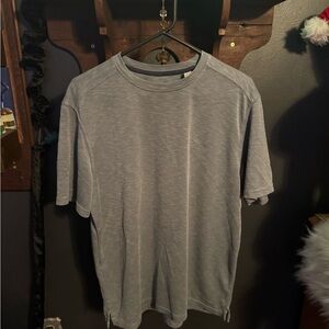 Tommy Bahama Light Gray/ Blue Short Sleeve Tee